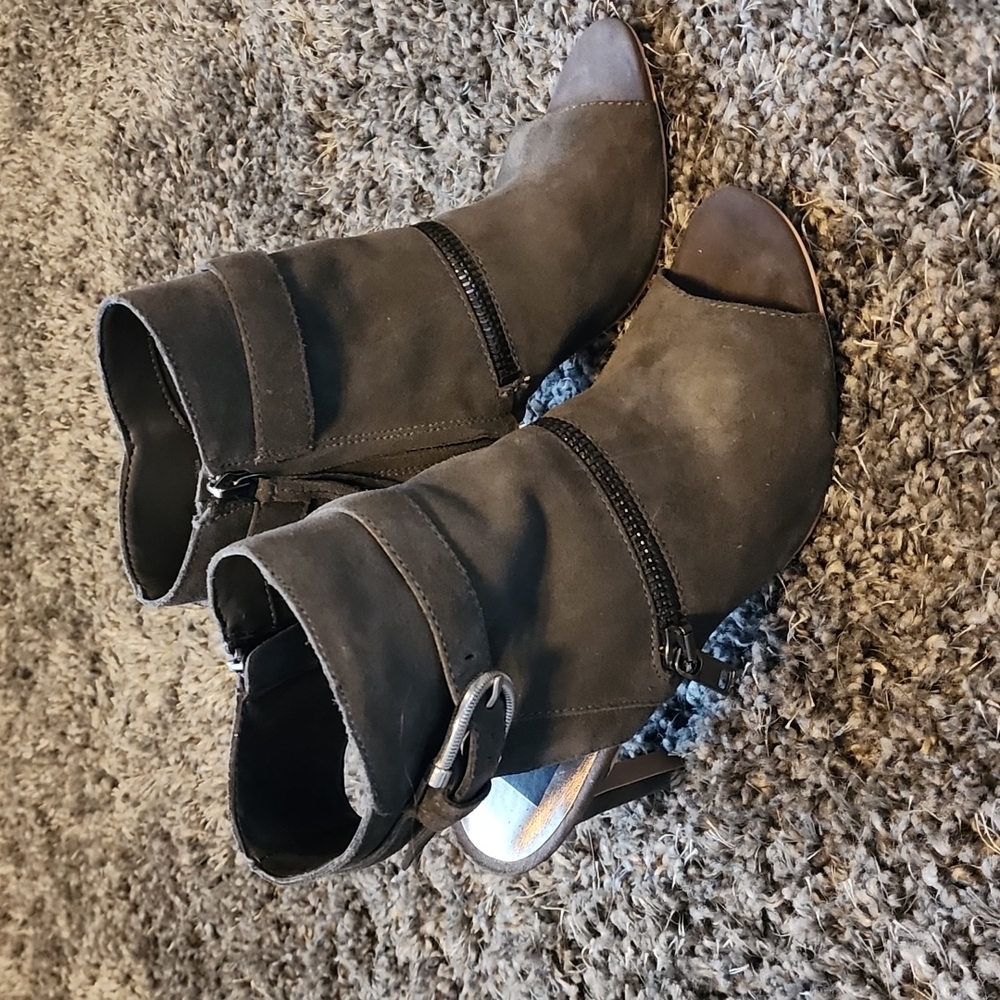 Dolce Vita heels
